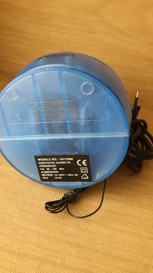 Radio réveil Maxxon 2000 avec lampe veilleuse