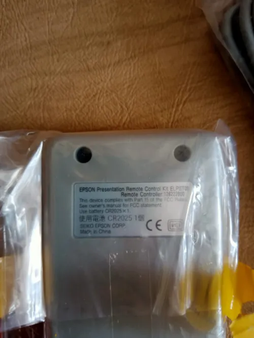 RARE Télécommande Présentation Epson ELPST09 Filaire NEUF de Stock (NOS) Vintage
