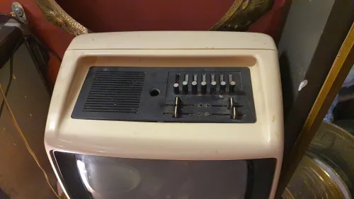 TV portatif vintage ENIE Modele: MP2, téléviseur