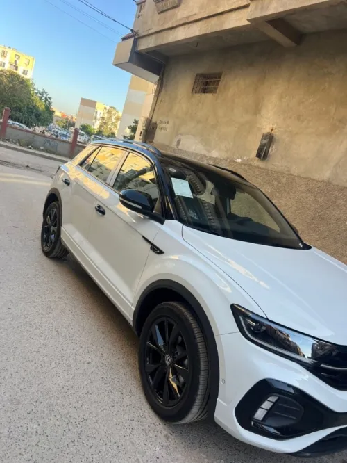 Volkswagen T Roc 2026 R Line Black