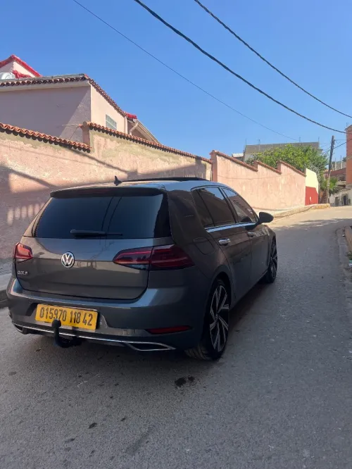 Volkswagen Golf 7 2018 Carat