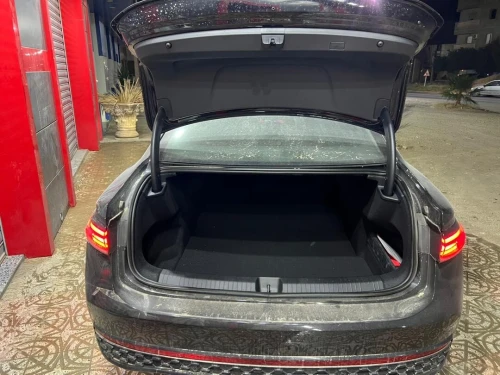 Volkswagen Passat 2025 Pro