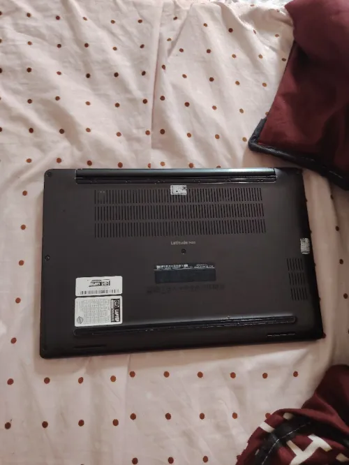 Dell Latitude 7400