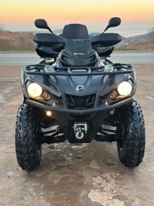 CAN-AM 4x4 2022
