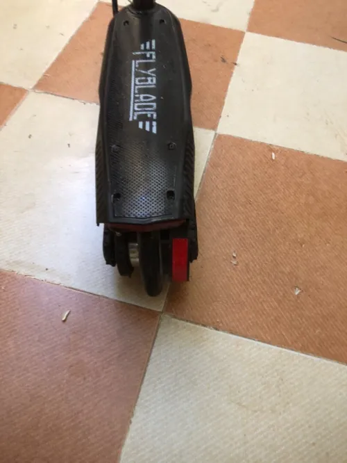 Vente trottinette Neuf utilisé 2 mois