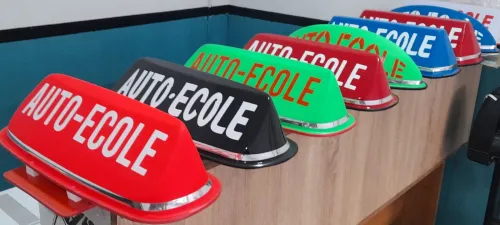 Panneaux de toit auto ecole