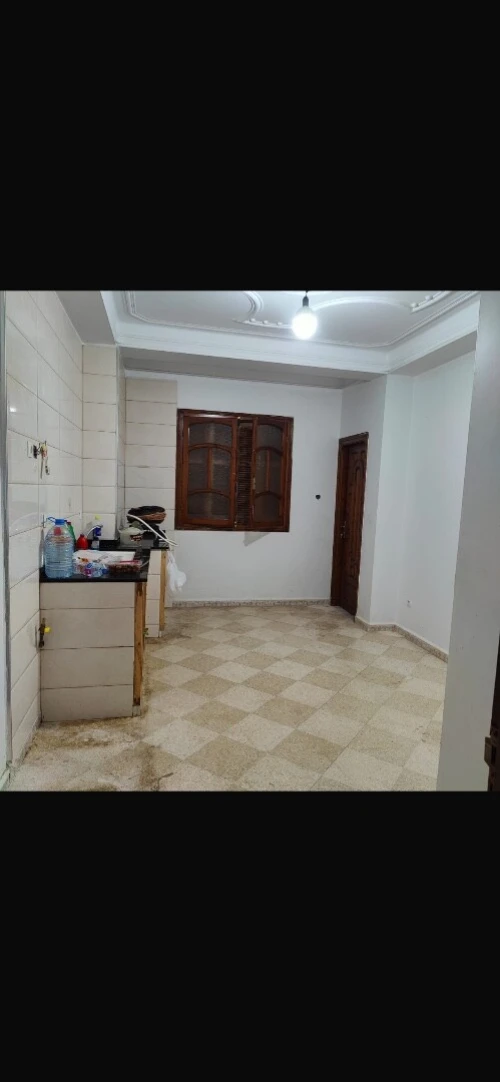 Location Appartement Niveau de villa F4 Alger Kouba