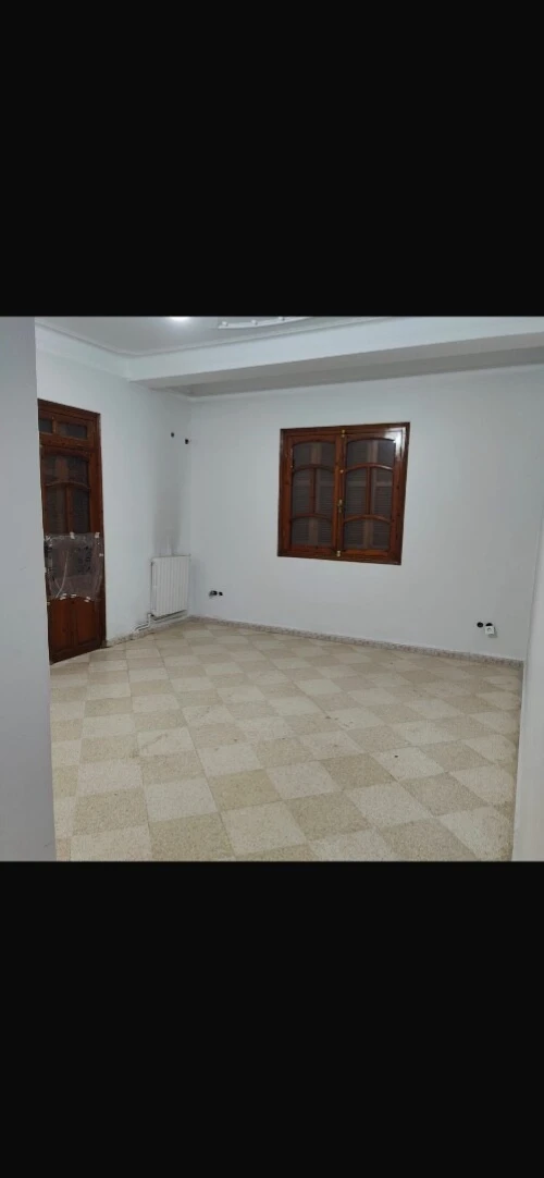 Location Appartement Niveau de villa F4 Alger Kouba