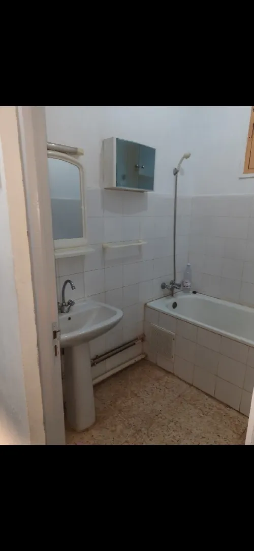 Location Appartement F4 Tipaza Kolea