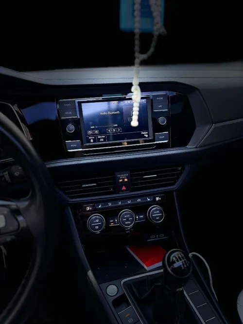 Volkswagen Jetta 2021 R Line