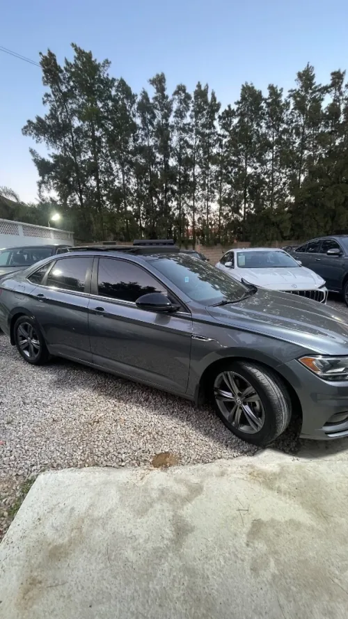 Volkswagen Jetta 2021 R Line