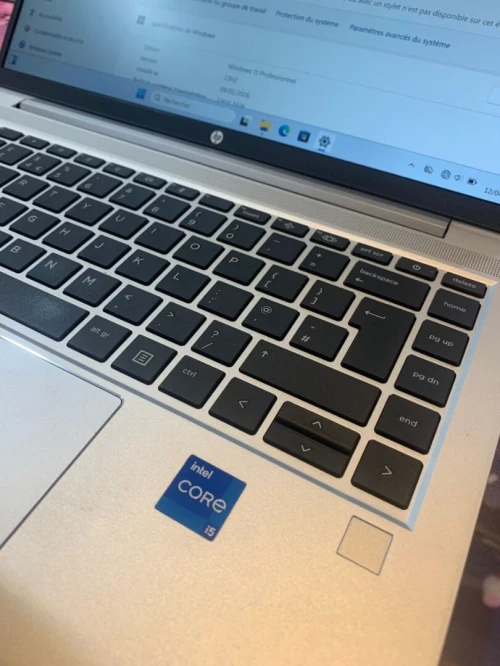 hp elitebook 840 g8 i5 1135 G7 ram 08 ddr4 ssd 256 nvme