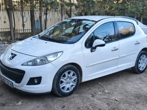 Peugeot 207 plus 2013 207 plus