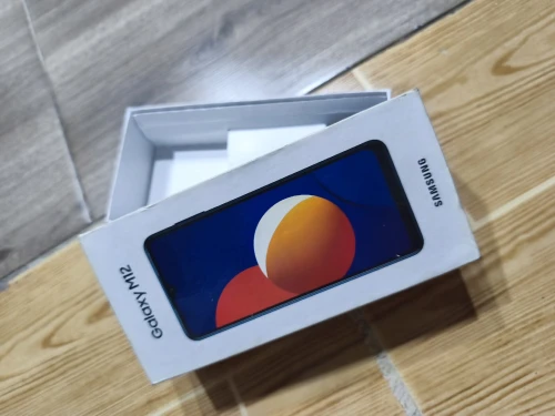 Samsung M12