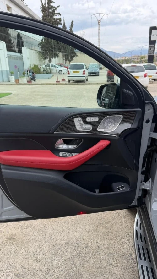 Mercedes GLE 300d toute option 2025 