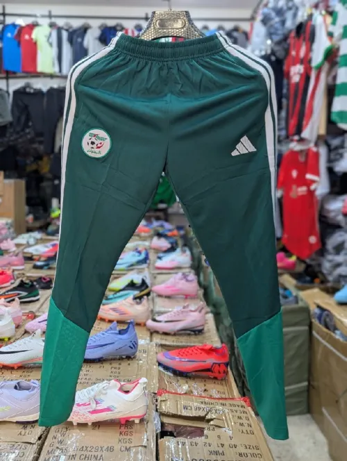 Maillot d'Algérie الجزائر / survêtement équipe nationale
