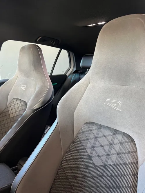 Volkswagen Golf 8 2023 R-Line