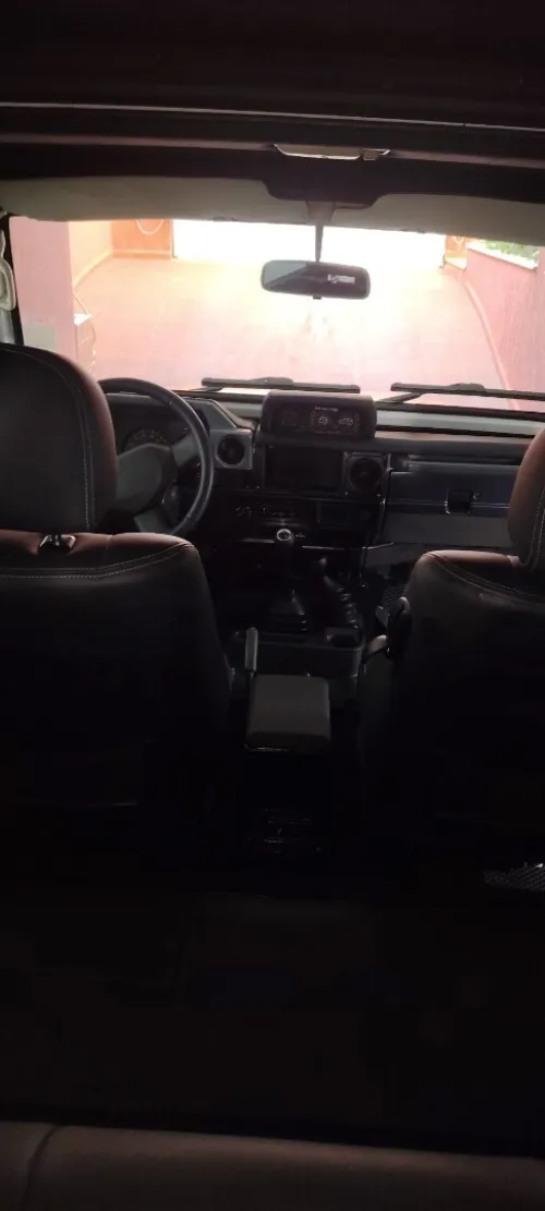 Toyota Land Cruiser 1993 Court