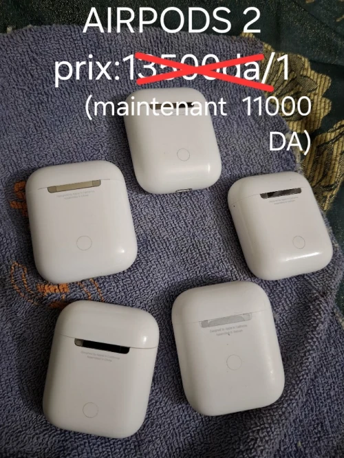Oreillettes Airpods et plusieurs types de marques cabats (européen)