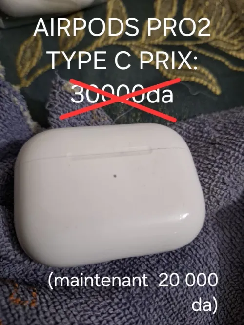 Oreillettes Airpods et plusieurs types de marques cabats (européen)....