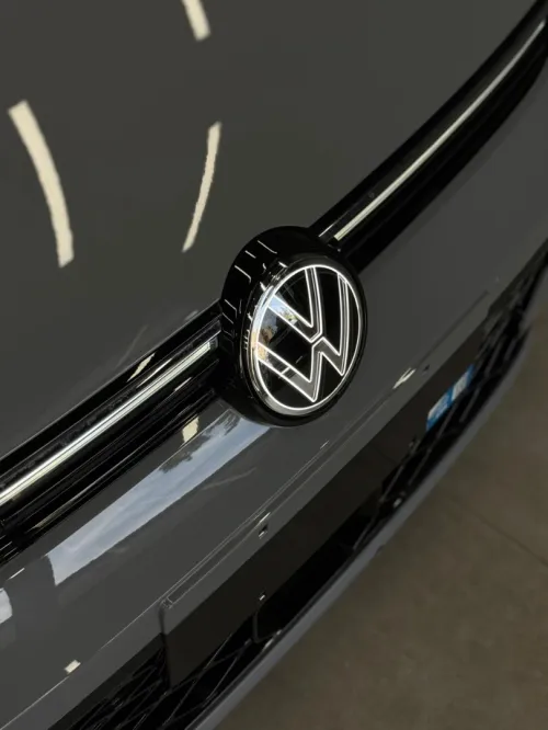 Volkswagen Golf 8 2025 R-Line