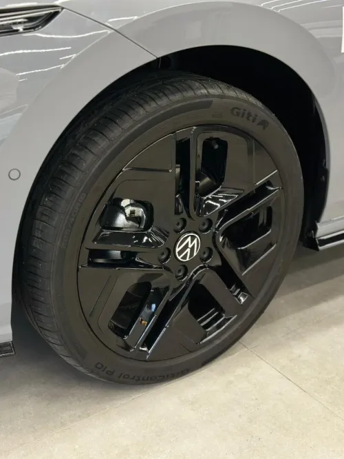 Volkswagen Golf 8 2025 R-LINE BLACK EDITION