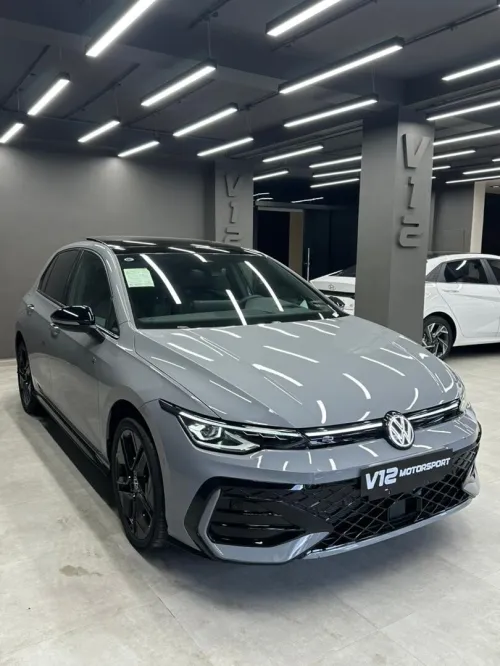 Volkswagen Golf 8 2025 R-LINE BLACK EDITION