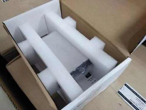 Emballage sur-mesure en mousse EPE