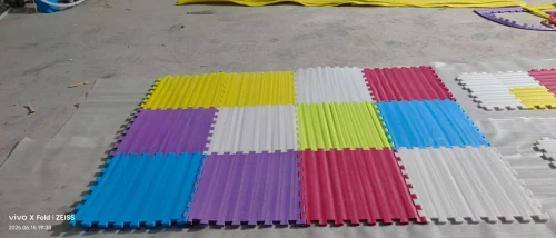 Dalles en mousse (Tatami) tapis de sport;espaces enfants/أرضيات تاتامي