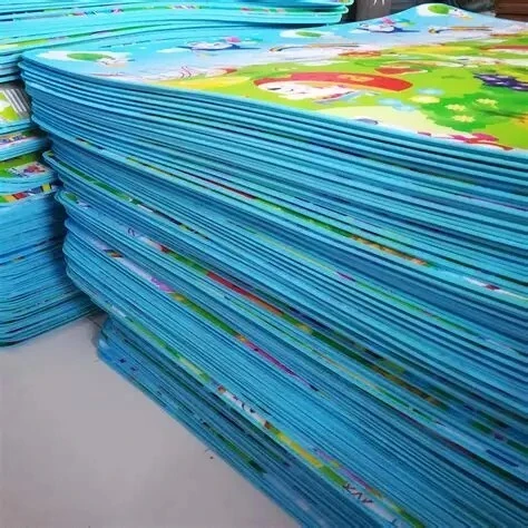 TAPIS DE SOL POUR BEBE EN MOUSSE