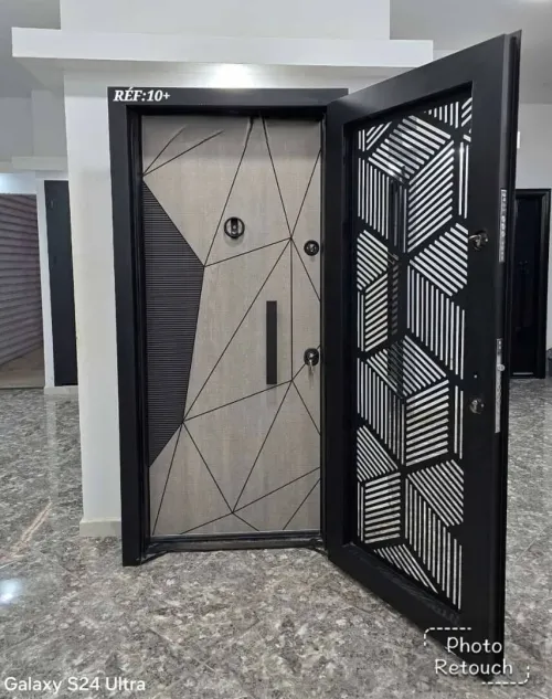 Des portes extérieur 