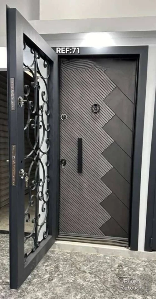 Des portes extérieur 