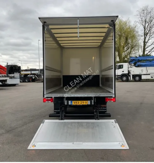 Demenagement ترحيل الاثاث transport de marchandise نقل البضائع 