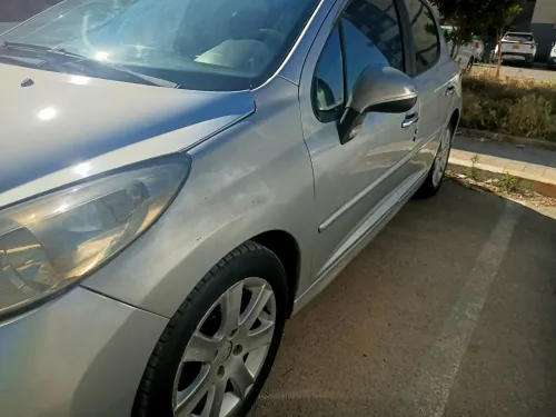 Peugeot 207 2008 Sportium
