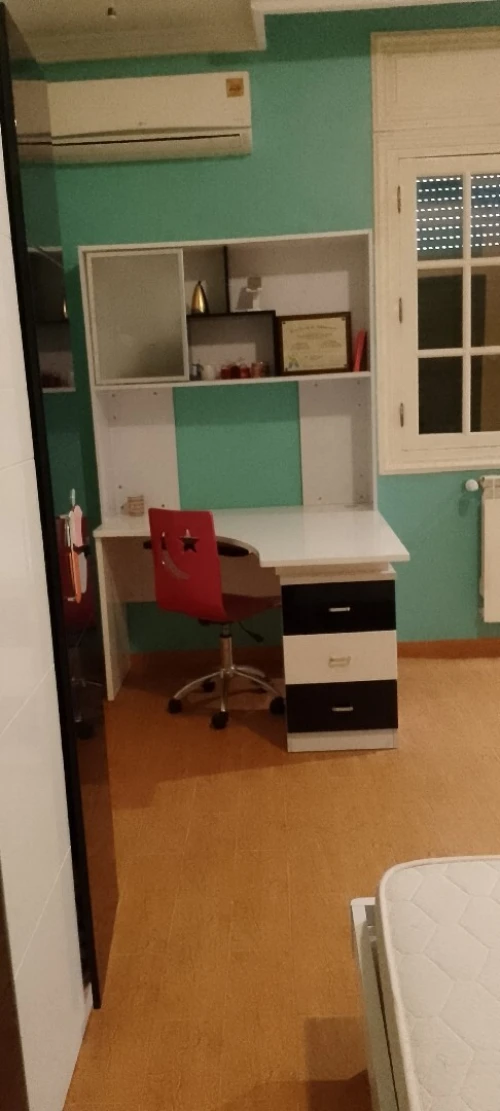Chambres à coucher et bureaux pour enfants