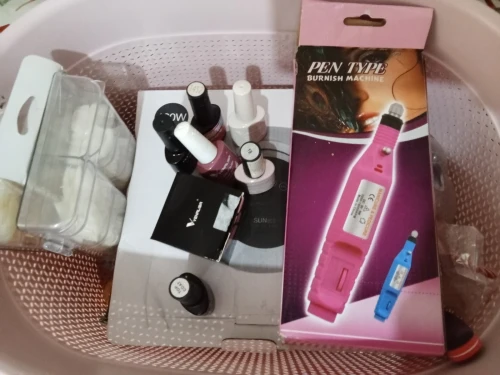 Appareil UV sèche ongles 