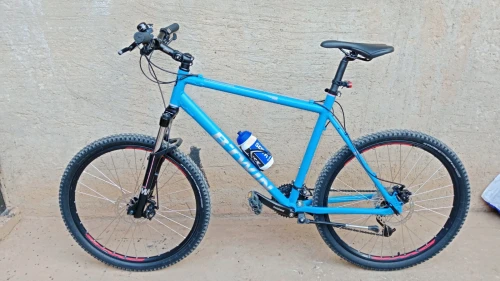 Velo btwin rockrider 500