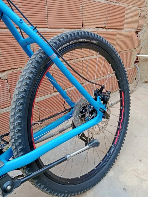 Velo btwin rockrider 500