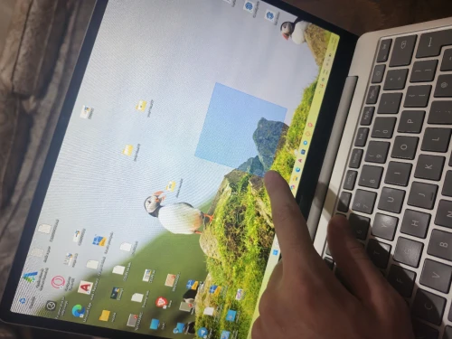 Laptop