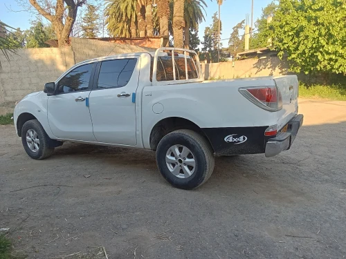 Mazda 4/4 2015 