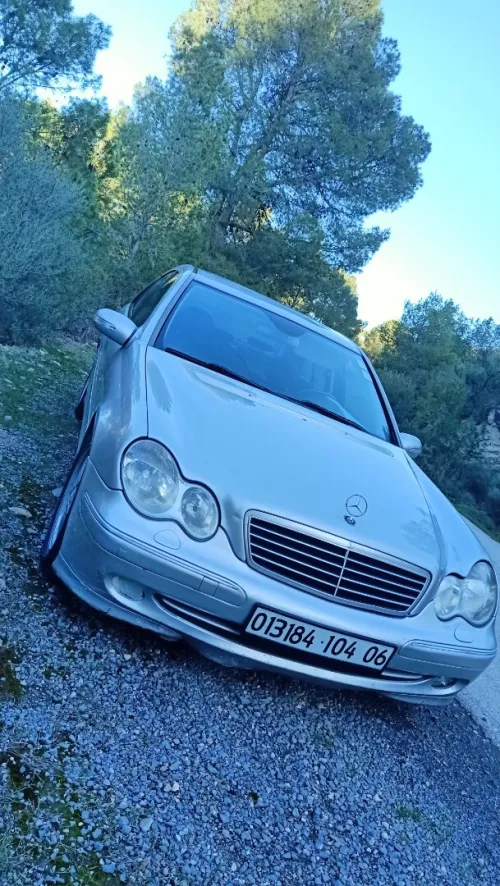 Mercedes Classe C 2004 C270