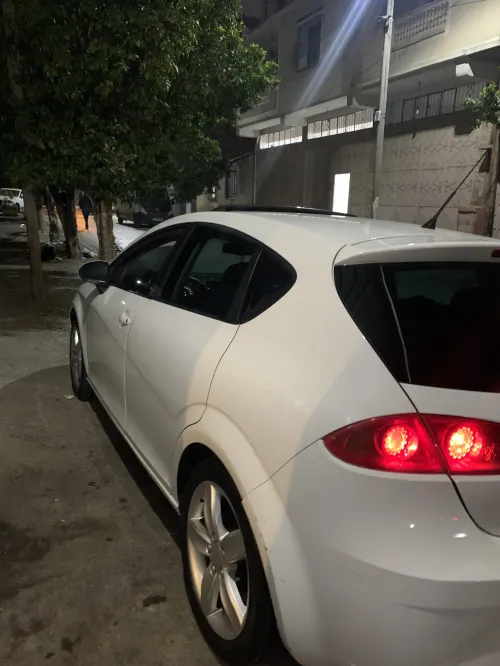 Volkswagen Leon 2011 Siat