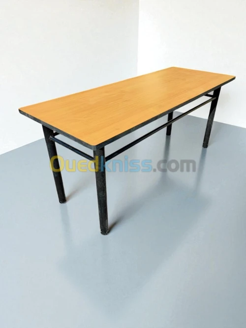 Tables scolaire / Réfectoires 