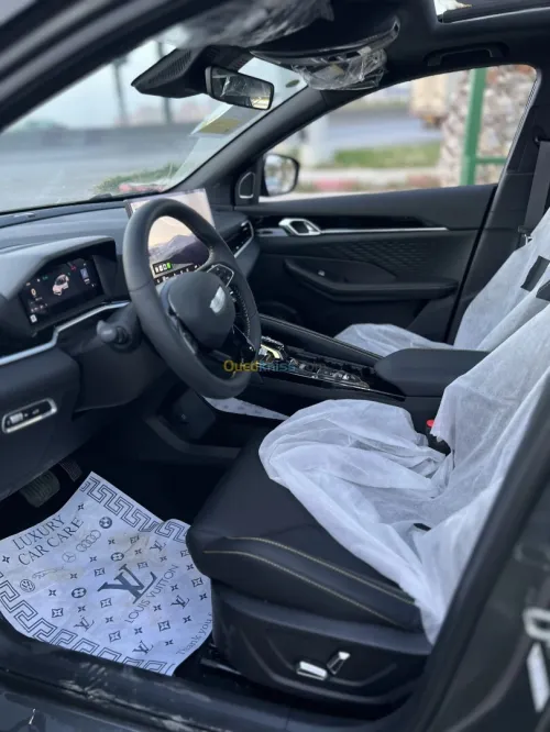 Geely Coolray 2025 المجمولة