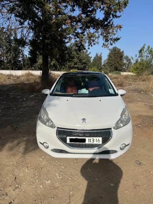 Peugeot 208 2013 Allure