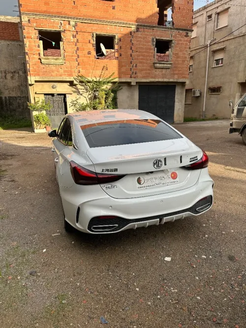 MG 5 2025 Luxury