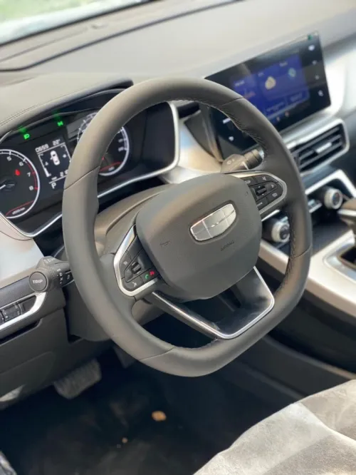 Geely Coolray 2026 