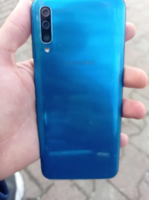 Samsung A50