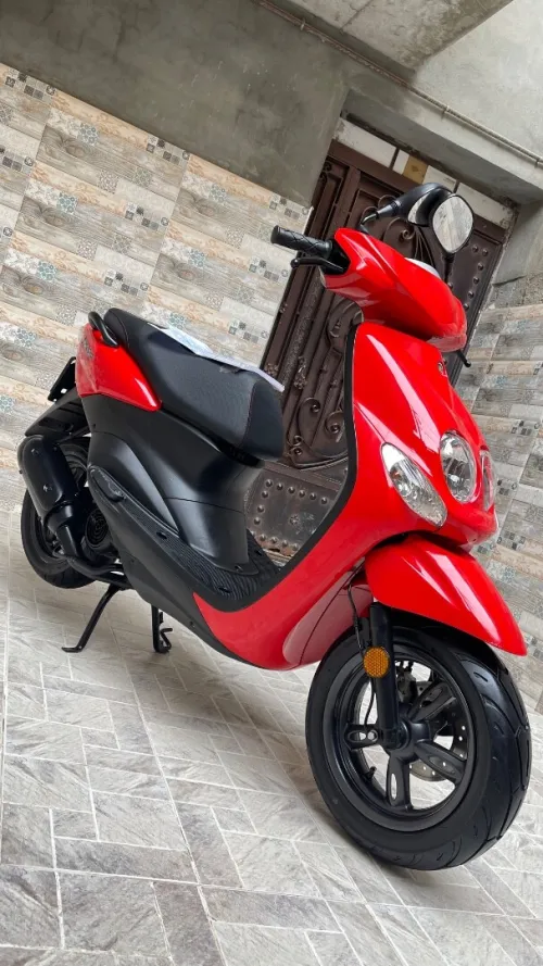 Yamaha Neos 2012