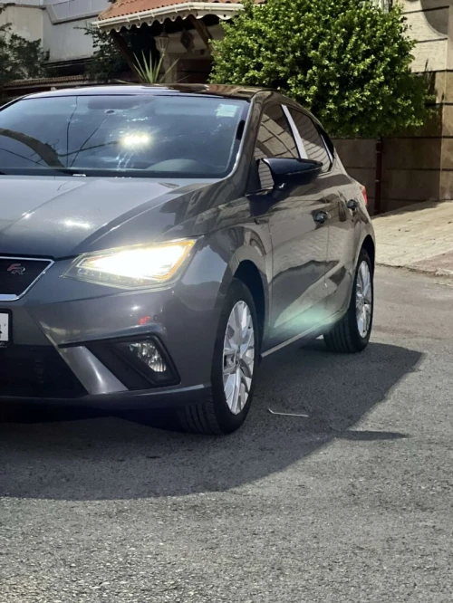 Seat Ibiza 2018 HIGH PLUS